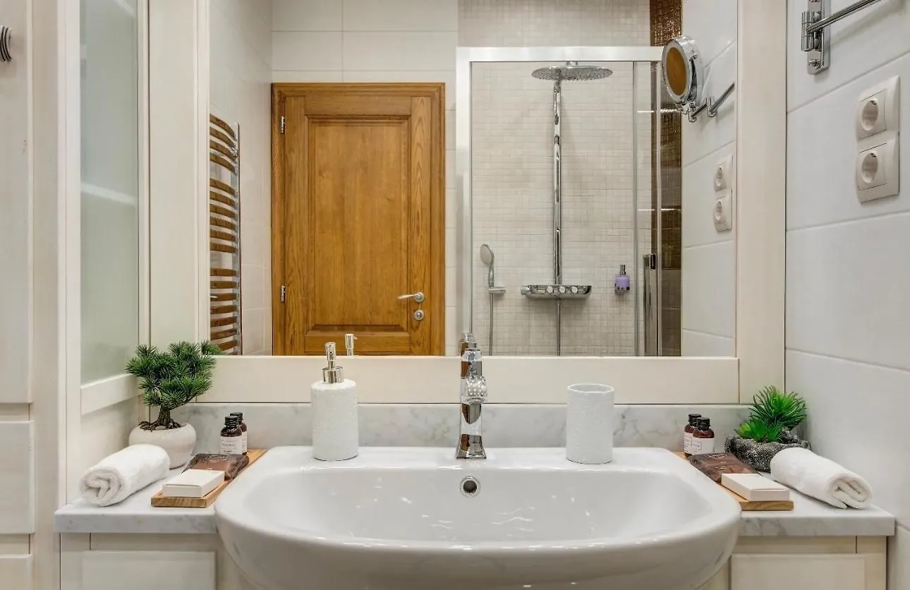 Downtown Royal De Lux Apartamento Budapeste 0*,